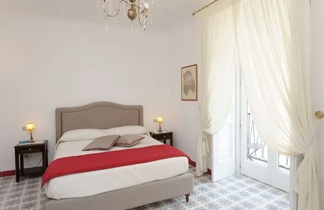 Superior Tek Büyük Yataklı Oda, Balkon