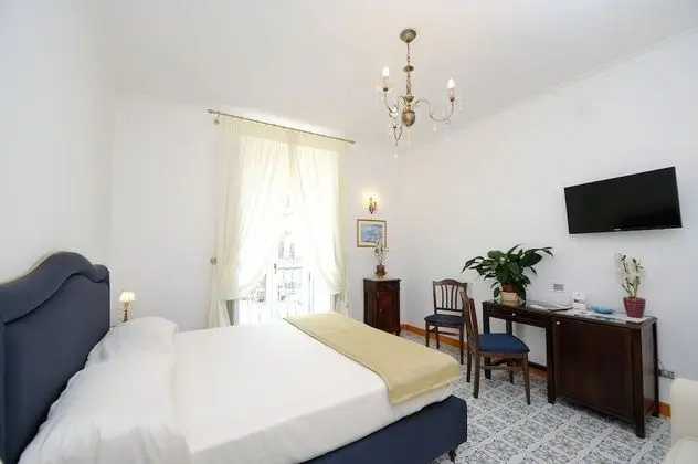 Superior Tek Büyük Yataklı Oda, Balkon