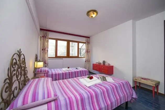 Family Apart Daire, Birden Çok Yatak, Bahçeli (Residenza Ludovica by the lake)