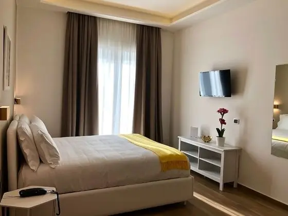Standard Tek Büyük veya İki Ayrı Yataklı Oda, Banyolu/Duşlu, Şehir Manzaralı