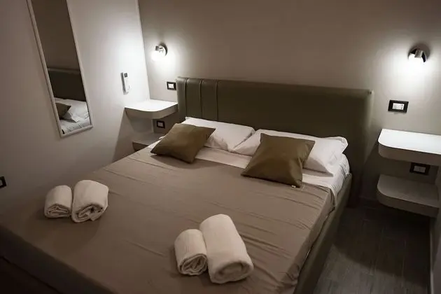 Tek Büyük Yataklı Oda, Bahçe Manzaralı (2)