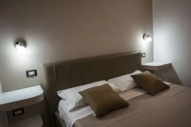 Tek Büyük Yataklı Oda, Bahçe Manzaralı (2)