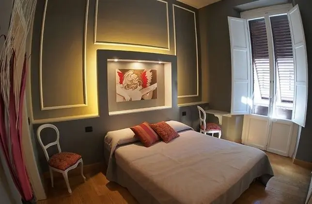 Standard Tek Büyük Yataklı Oda (   2  )