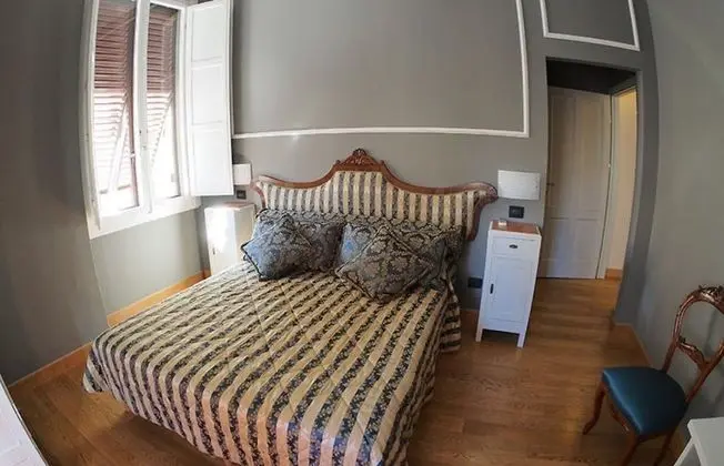 Standard Tek Büyük Yataklı Oda (   2  )