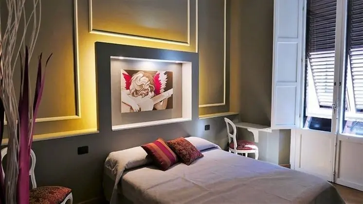 Standard Tek Büyük Yataklı Oda (   2  )