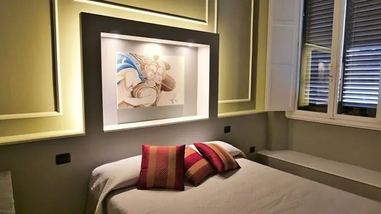 Standard Tek Büyük Yataklı Oda (   2  )