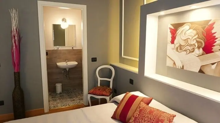 Standard Tek Büyük Yataklı Oda (   2  )