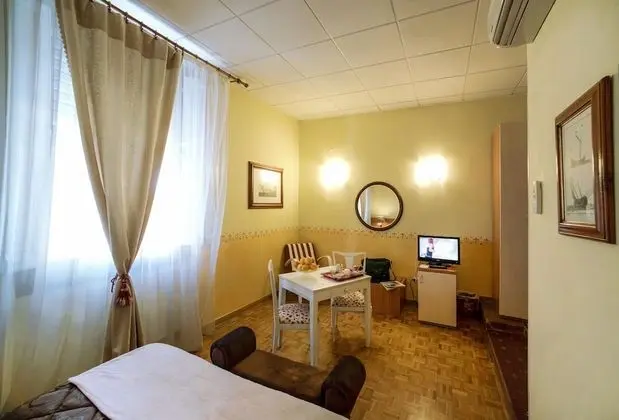 Tek Büyük veya İki Ayrı Yataklı Oda