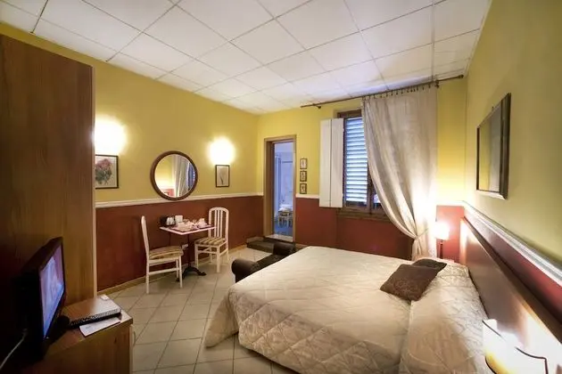 Tek Büyük veya İki Ayrı Yataklı Oda