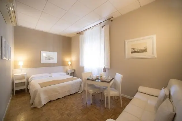 Tek Büyük veya İki Ayrı Yataklı Oda