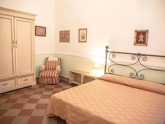 Superior Tek Büyük veya İki Ayrı Yataklı Oda (Zia Olga)