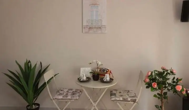 Tek Büyük Yataklı Oda (Aventino)