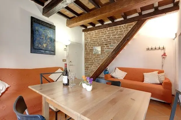 Apart Daire, 1 Yatak Odası (1st floor, stair access only)