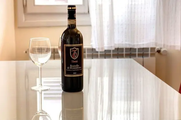 Apart Daire, 1 Yatak Odası, Kule (3rd floor, stair access only)