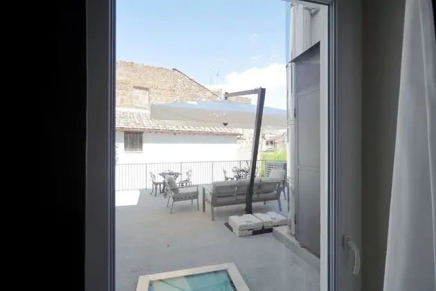 Tek Büyük Yataklı Oda, Teras