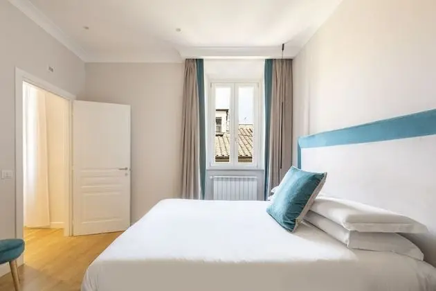 Deluxe Tek Büyük veya İki Ayrı Yataklı Oda