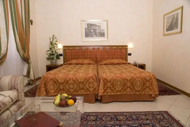 Superior Tek Büyük Yataklı Oda