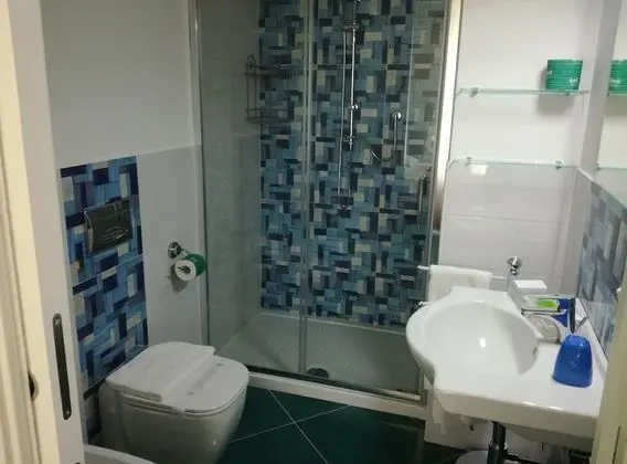 Tek Büyük Yataklı Oda, Bahçe Manzaralı (104)