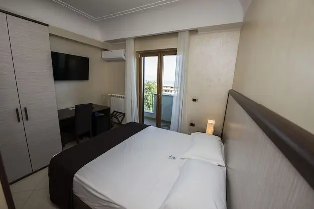 Classic Oda, 1 Büyük (Queen) Boy Yatak, Balkon, Deniz Manzaralı