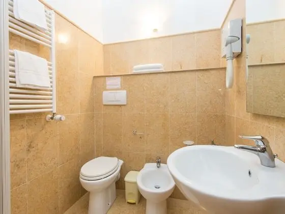 Tek Büyük Yataklı Oda, Şehir Manzaralı