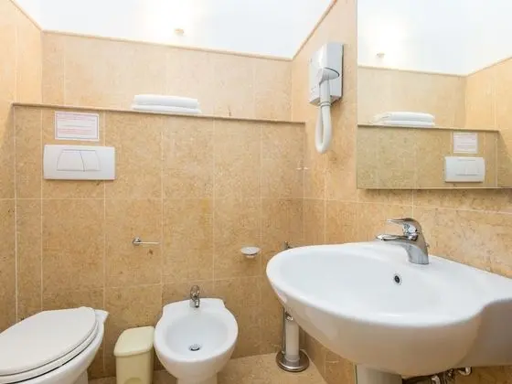 Tek Büyük Yataklı Oda, Şehir Manzaralı