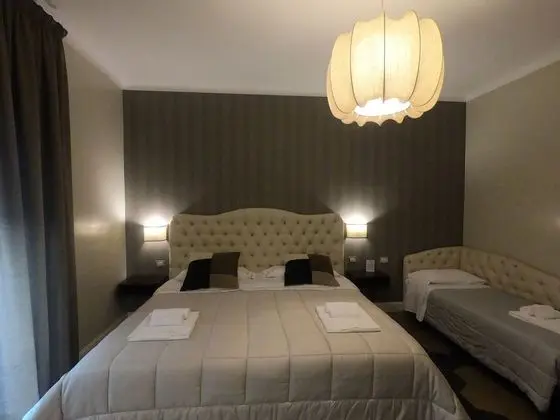 Luxury Dört Kişilik Oda (Iulia)