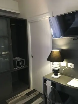 Comfort Tek Büyük Yataklı Oda, Balkon, Bahçeli