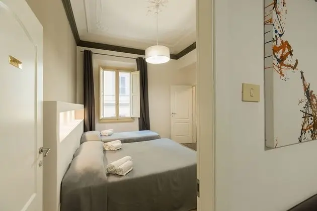 Deluxe Üç Kişilik Oda