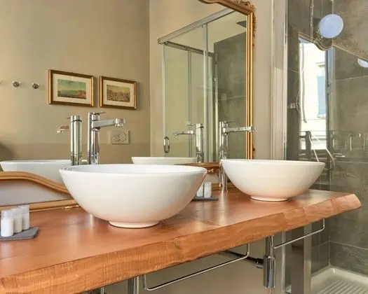 Deluxe Üç Kişilik Oda