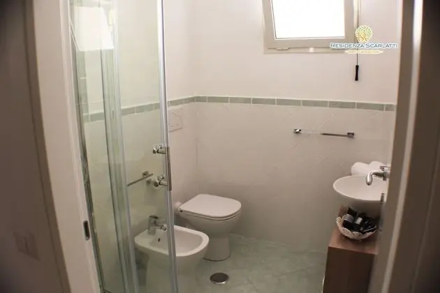 Standard Tek Büyük veya İki Ayrı Yataklı Oda, Özel Banyo (External)
