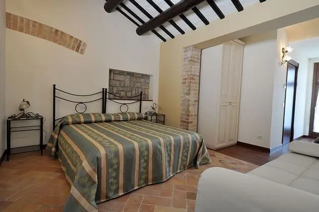 Tek Büyük Yataklı Oda