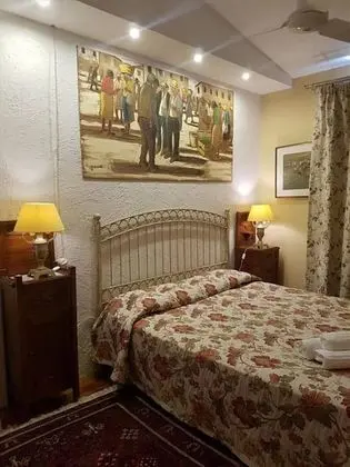 Standard Tek Büyük Yataklı Oda