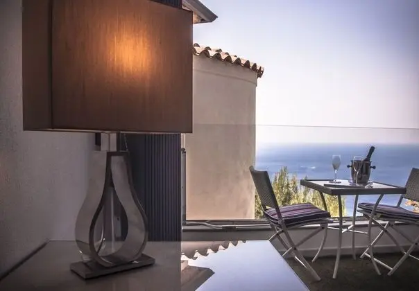 Junior Süit, Balkon, Deniz Manzaralı