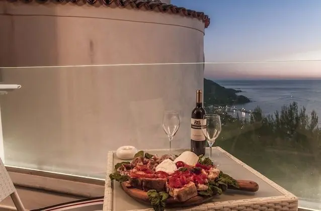 Junior Süit, Balkon, Deniz Manzaralı
