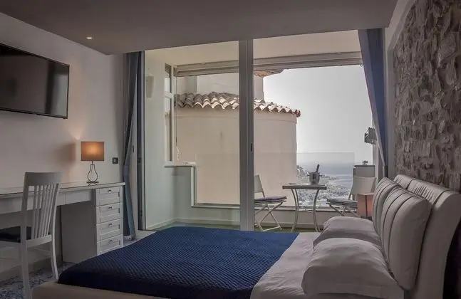 Junior Süit, Balkon, Deniz Manzaralı