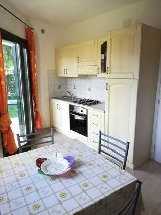 Design Apart Daire, 1 Büyük (Queen) Boy Yatak ve Çekyat, Avlu Manzaralı