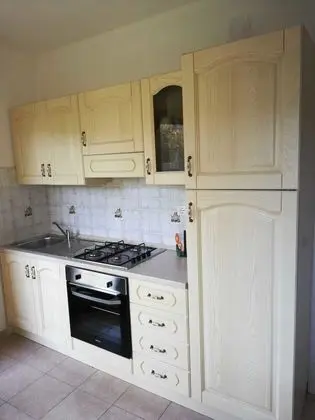 Design Apart Daire, 1 Büyük (Queen) Boy Yatak ve Çekyat, Avlu Manzaralı