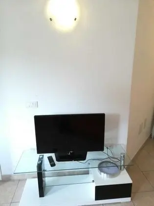 Design Apart Daire, 1 Büyük (Queen) Boy Yatak ve Çekyat, Avlu Manzaralı