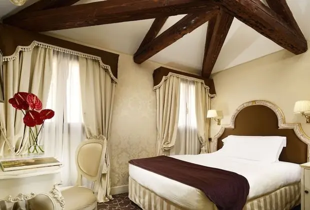 Superior Tek Kişilik Oda