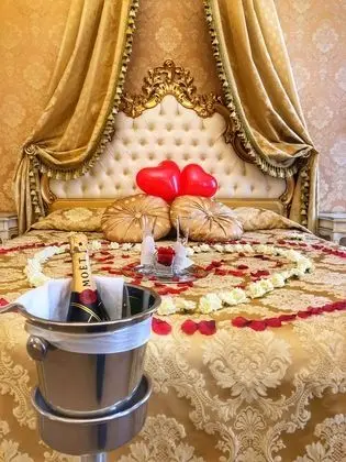 Deluxe Üç Kişilik Oda, Kanal Manzaralı