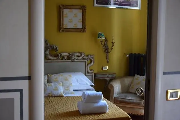 Luxury Tek Büyük Yataklı Oda, Balkon, Nehir Manzaralı