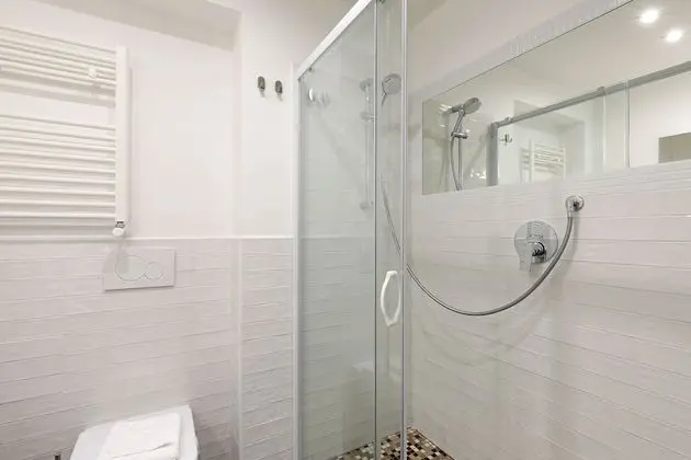 Superior Tek Büyük Yataklı Oda, Banyolu/Duşlu