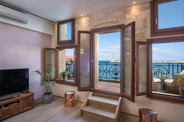 Superior Süit, Balkon, Deniz Manzaralı (with Heated Private Plunge Pool)