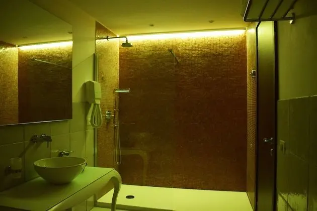 Family Stüdyo Süit, 1 En Büyük (King) Boy Yatak ve Çekyat, Banyolu/Duşlu