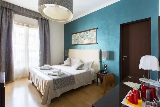 Superior Tek Büyük veya İki Ayrı Yataklı Oda (chromotherapy shower)