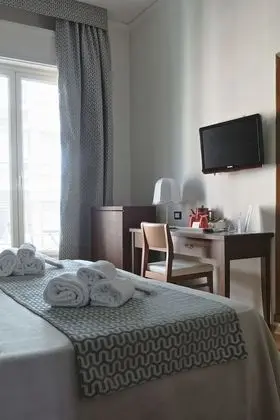 Superior Tek Büyük veya İki Ayrı Yataklı Oda (chromotherapy shower)