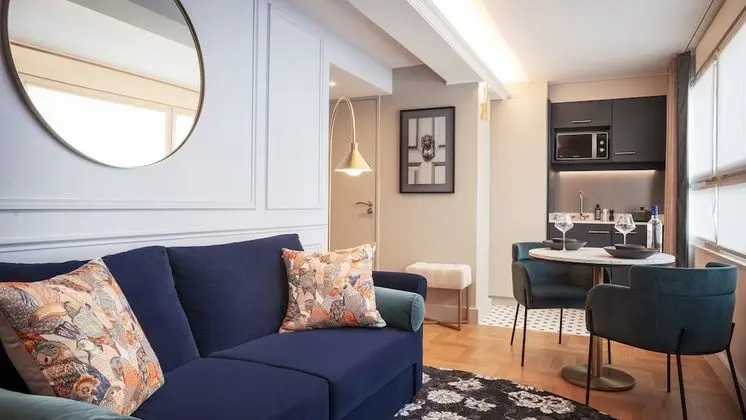 Junior Süit (Parisienne)