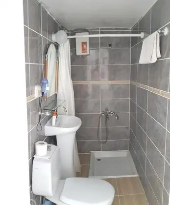 Ekonomik Oda, Havuz Manzaralı