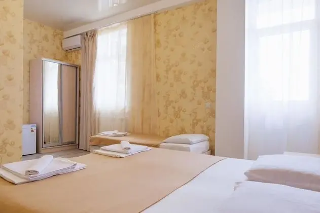 Standard Üç Kişilik Oda, Şehir Manzaralı