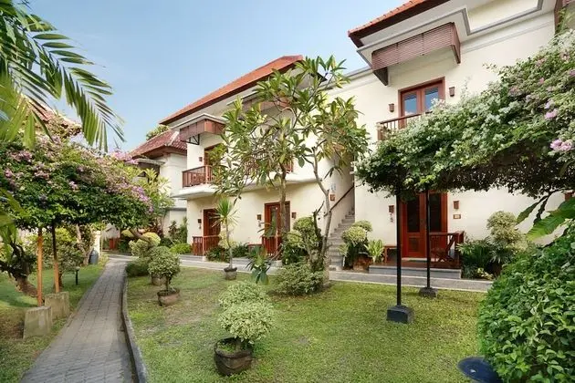Superior Oda, Balkon (Upstairs)